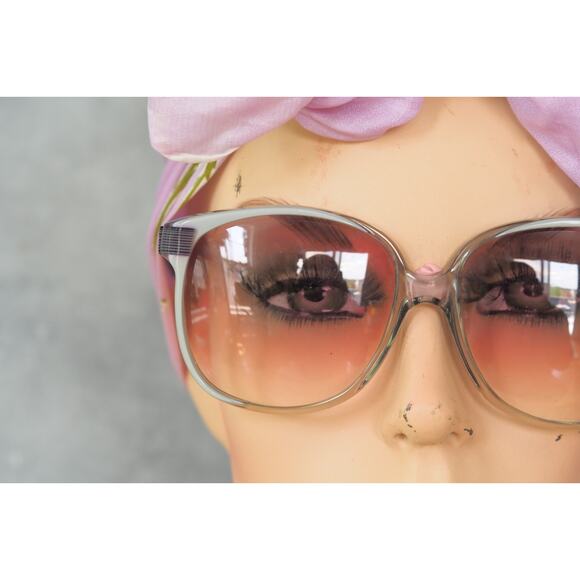 Vintage Oleg Cassini 1970s Sunglasses JACKIE Disco Retro Hong Kong Grandma Chic main image 12